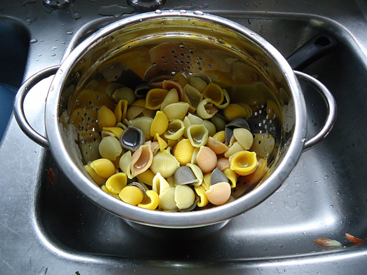 Vegemite煮五色贝壳粉步骤6