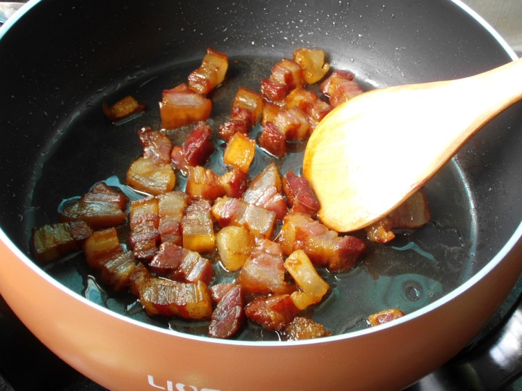 菌菇炖牛肉步骤8