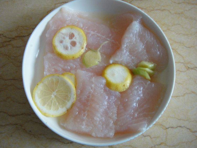 柠香鱼排步骤3