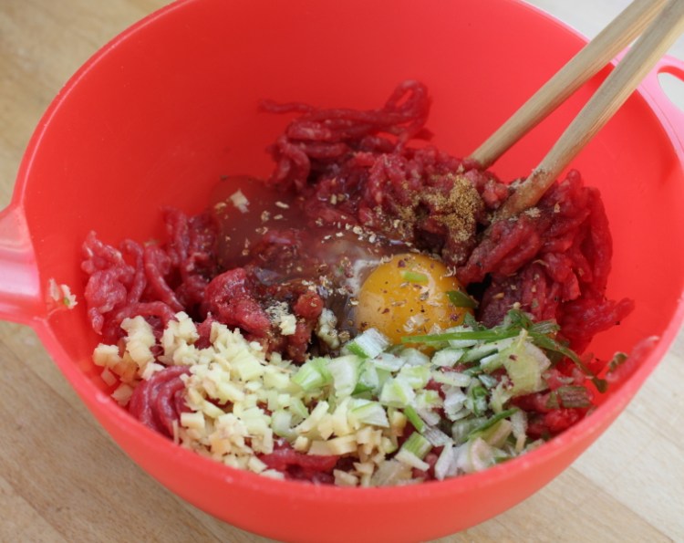 挪威牛肉饼步骤2