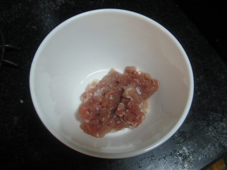炒意面步骤2