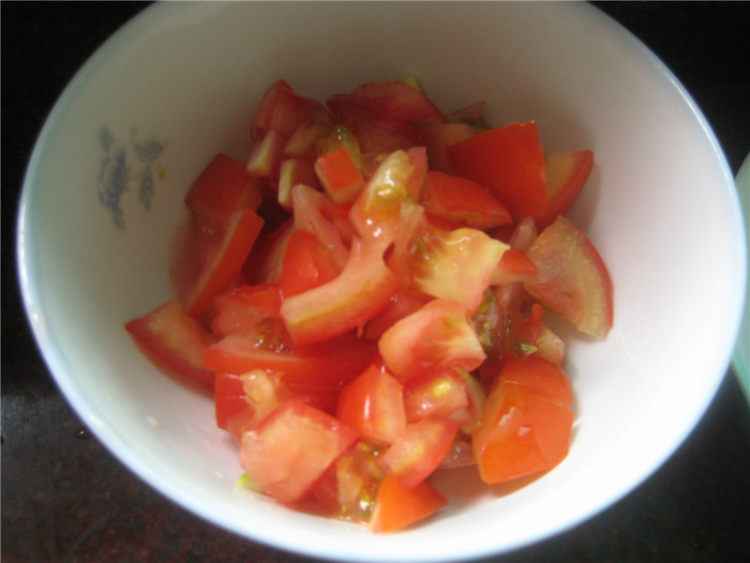 肉饼蒜香番茄意面步骤7