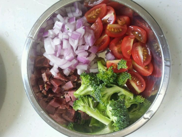 烟熏牛肉烤意粉步骤2