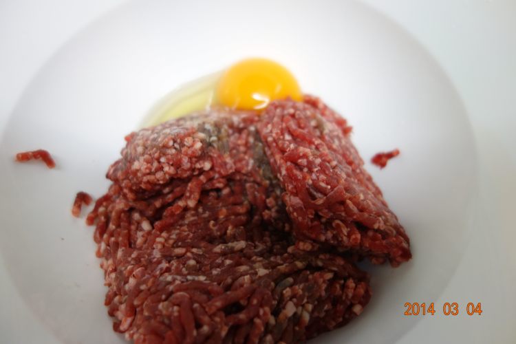 起士汉堡肉排步骤1