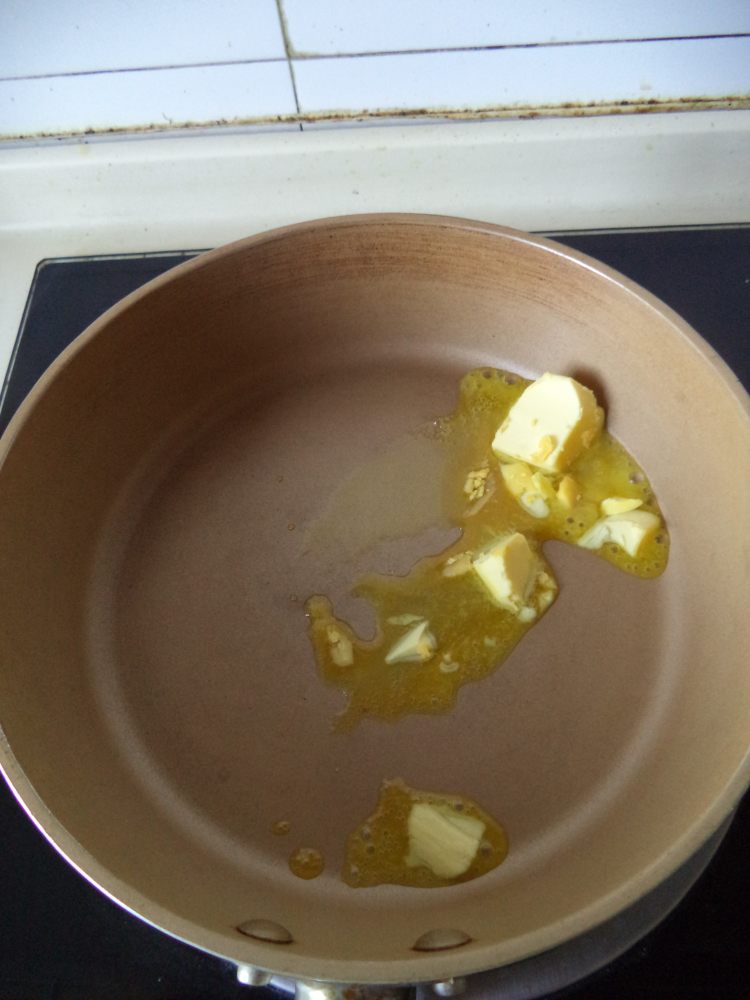 奶油鸡肉蘑菇浓汤步骤7