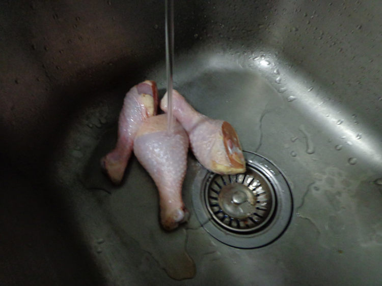 鸡腿汉堡步骤1