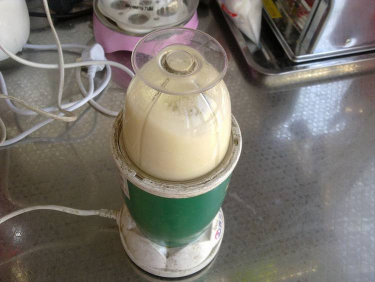 土豆洋葱浓汤步骤7