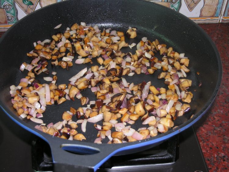 香草牛肉饼步骤10