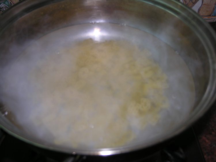 肉酱字母意面步骤18