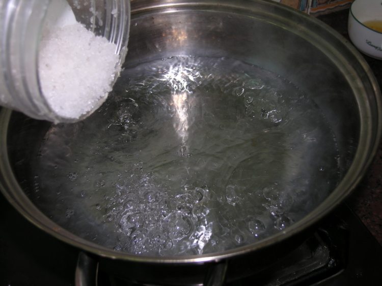 肉酱字母意面步骤16