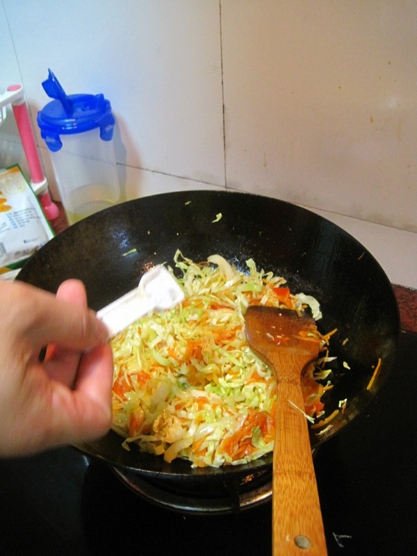 胡萝卜包菜意粉步骤9