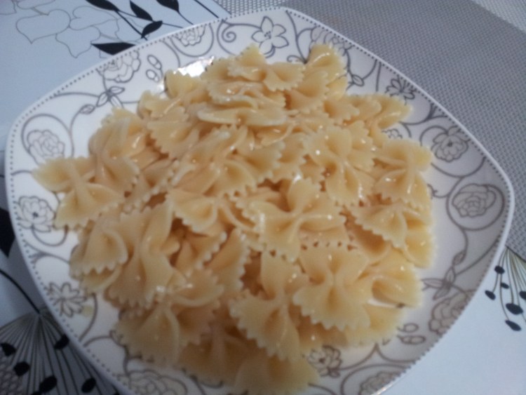 蘑菇火腿蝴蝶面步骤9
