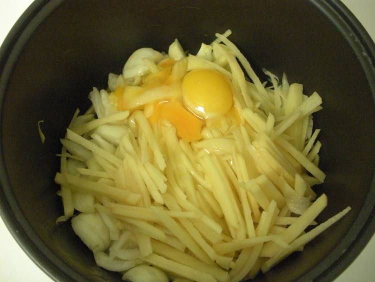 西式土豆洋葱煎饼步骤2