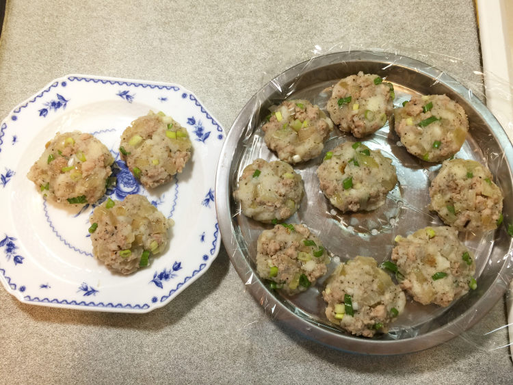 香葱猪肉可乐饼步骤16