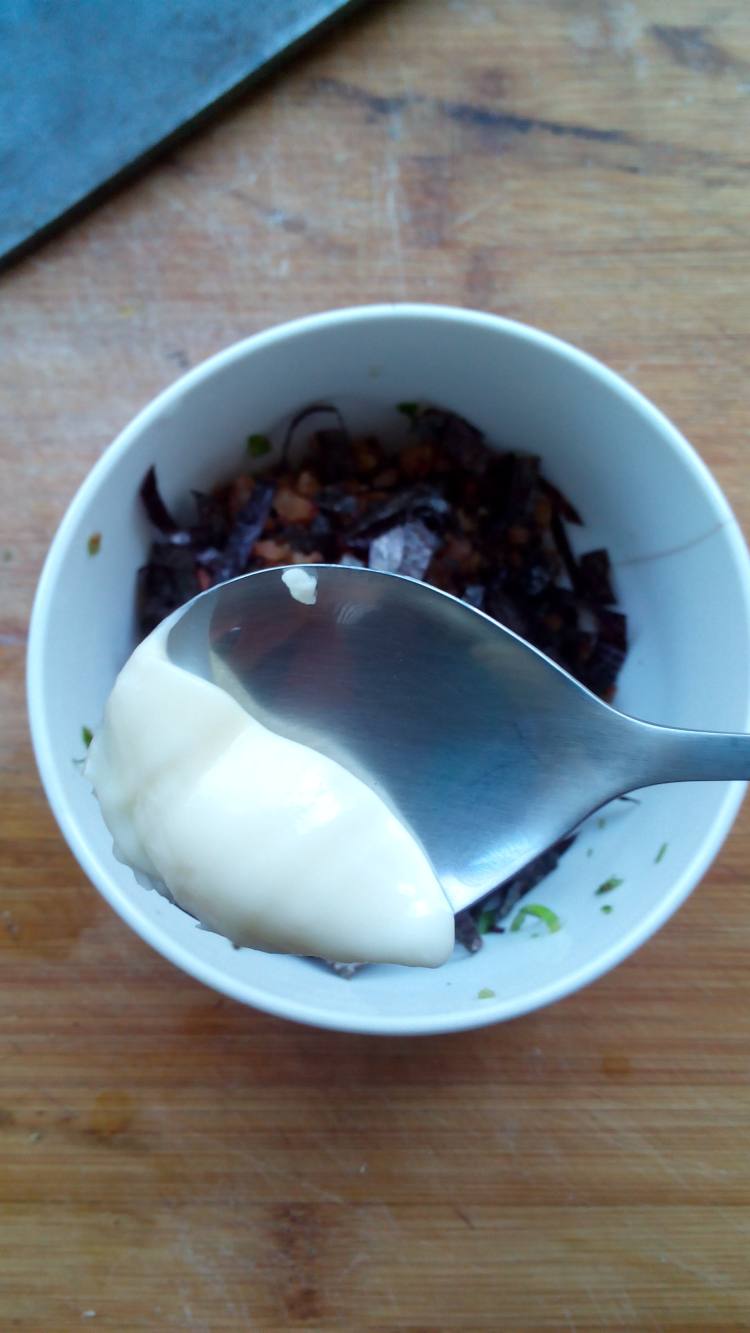 沙丁鱼饭团步骤2