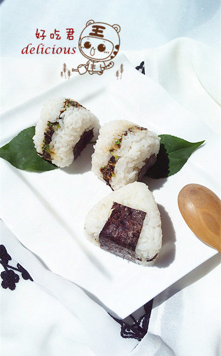 沙丁鱼饭团步骤15