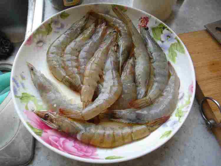 鲜虾乌冬面步骤6