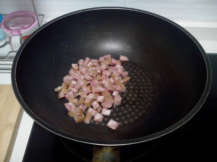 香肠包菜饭团步骤5