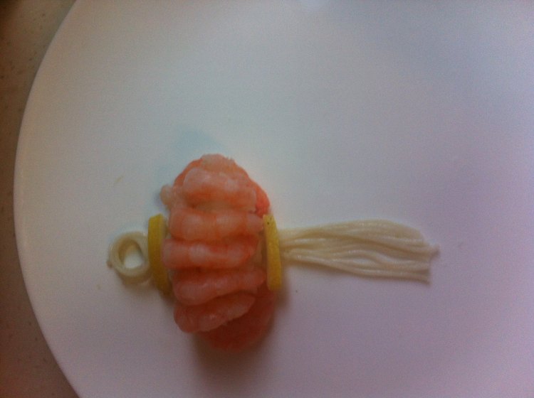 灯笼虾寿司步骤10
