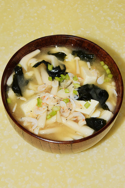 裙带味噌汤步骤7