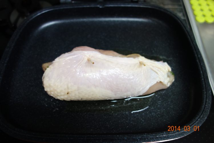 鸡肉紫苏卷步骤8