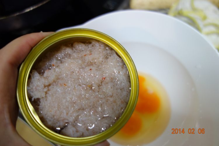 蟹肉炒蛋步骤3