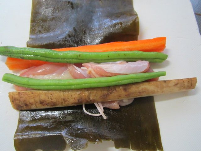 鸡肉昆布卷步骤11