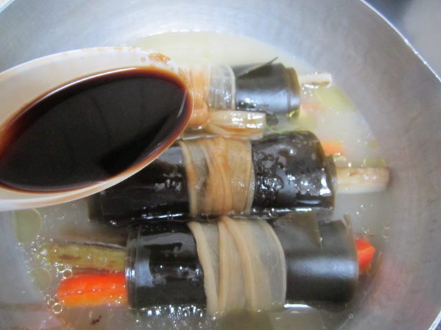 鸡肉昆布卷步骤16