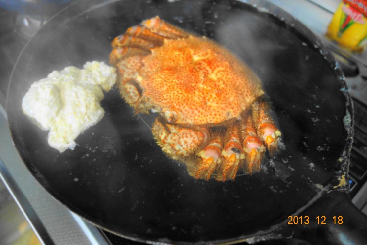 煮北海道毛蟹步骤8