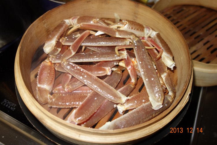 蒸长脚蟹步骤2
