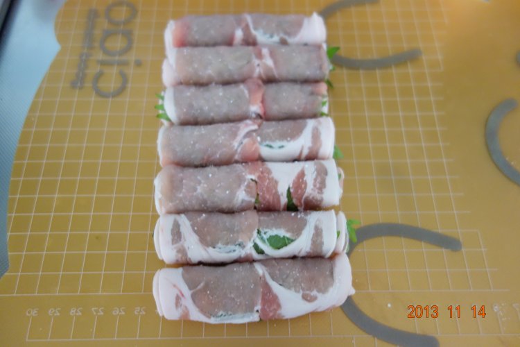 紫苏猪肉卷步骤4