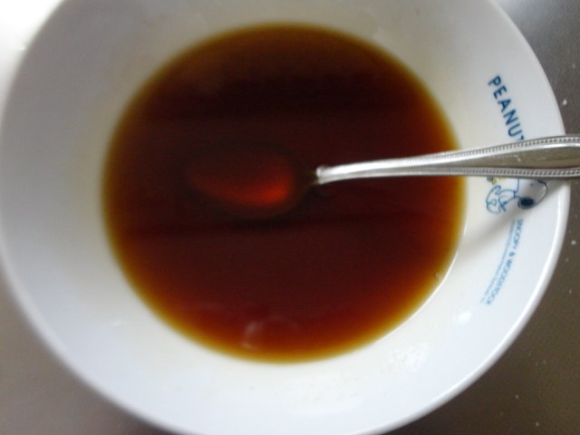 鮭鱼三叶拌饭步骤4