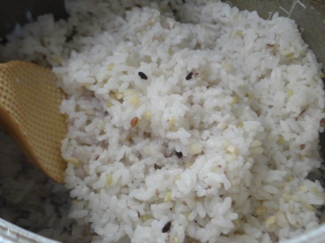 十八谷米味噌饭糰步骤4