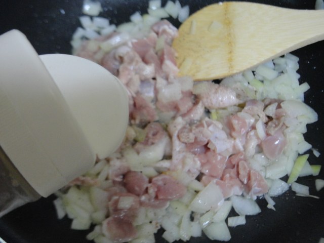 鸡肉牛奶可乐饼步骤7