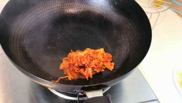 韩式泡菜炒土豆片步骤6