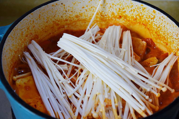 辣白菜豆腐汤步骤8