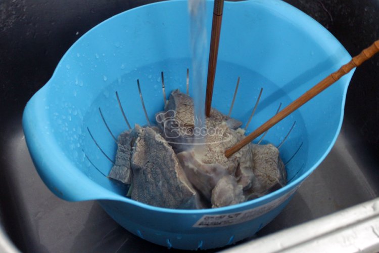 韩式辣牛肉汤步骤4