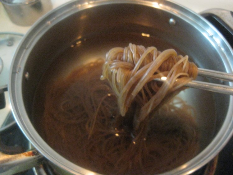 朝鲜荞麦冷面步骤3