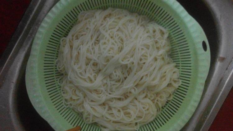 韩式杂酱面步骤2