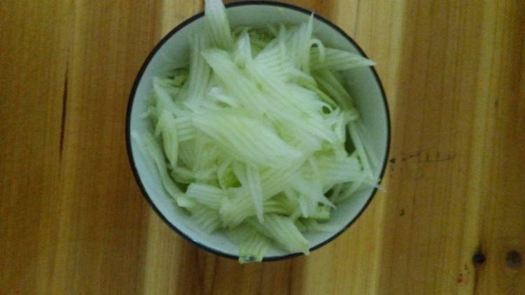 韩式杂酱面步骤4