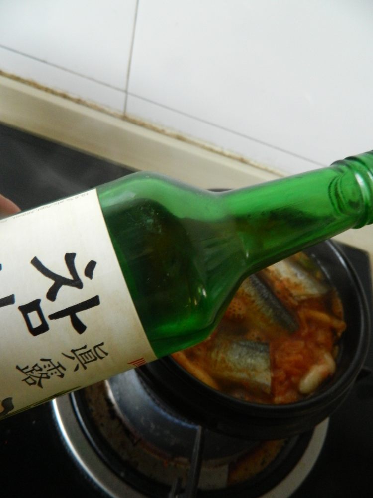 韩式泡菜炖秋刀鱼步骤8