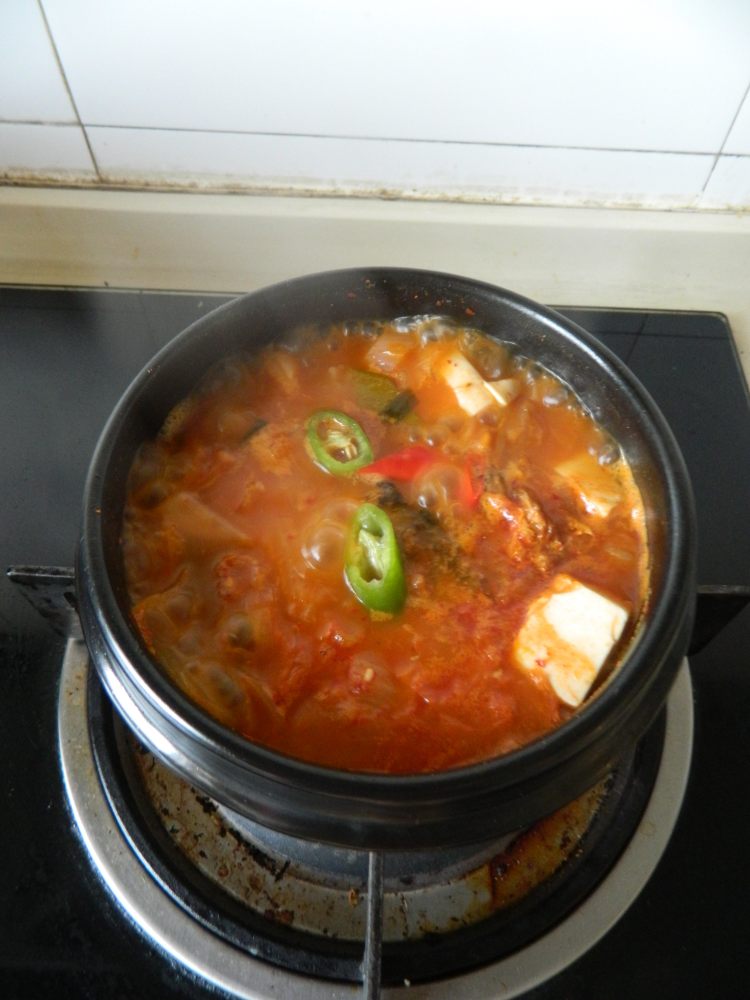 韩式泡菜炖秋刀鱼步骤13