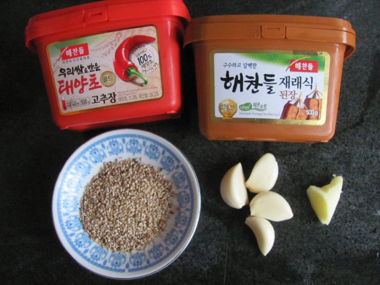 韩国石锅拌饭酱步骤1