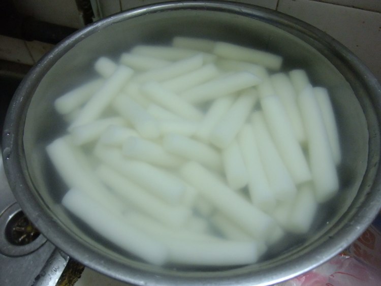 辣炒泡菜年糕步骤4