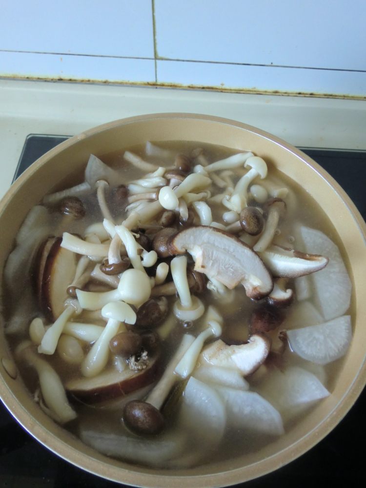 韩式干贝海带大酱汤步骤12