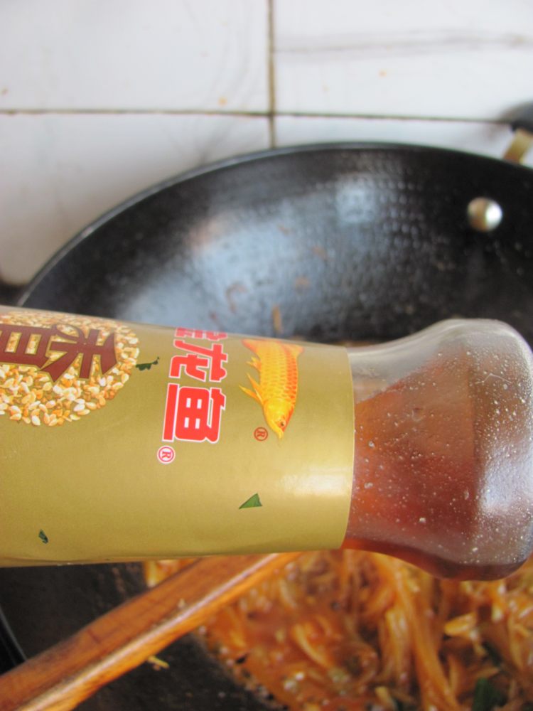 韩式泡菜炒土豆丝步骤10