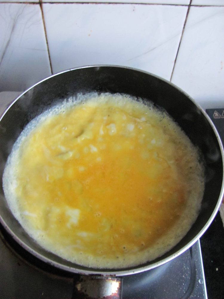 韩式泡菜紫菜包饭步骤4