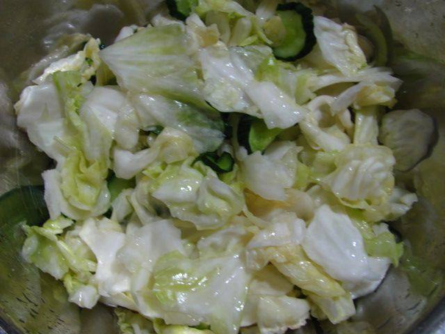 简易的韩国泡菜步骤2