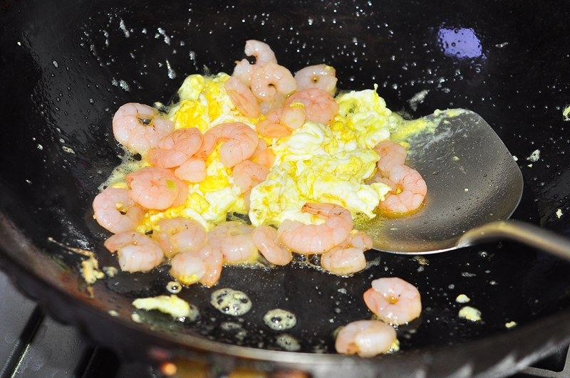 泰式菠萝炒饭步骤6