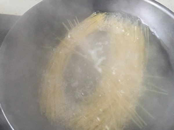 简易意大利面步骤9
